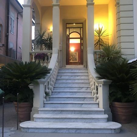 Hotel Regina Lido di Camaiore Exterior foto