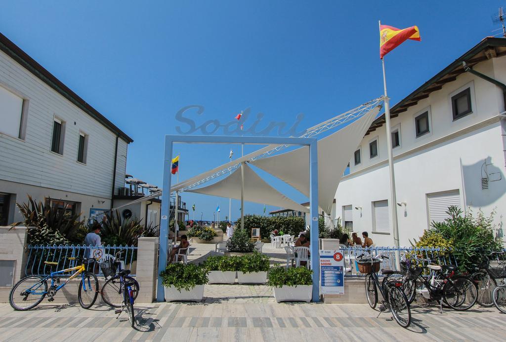 Hotel Regina Lido di Camaiore Exterior foto