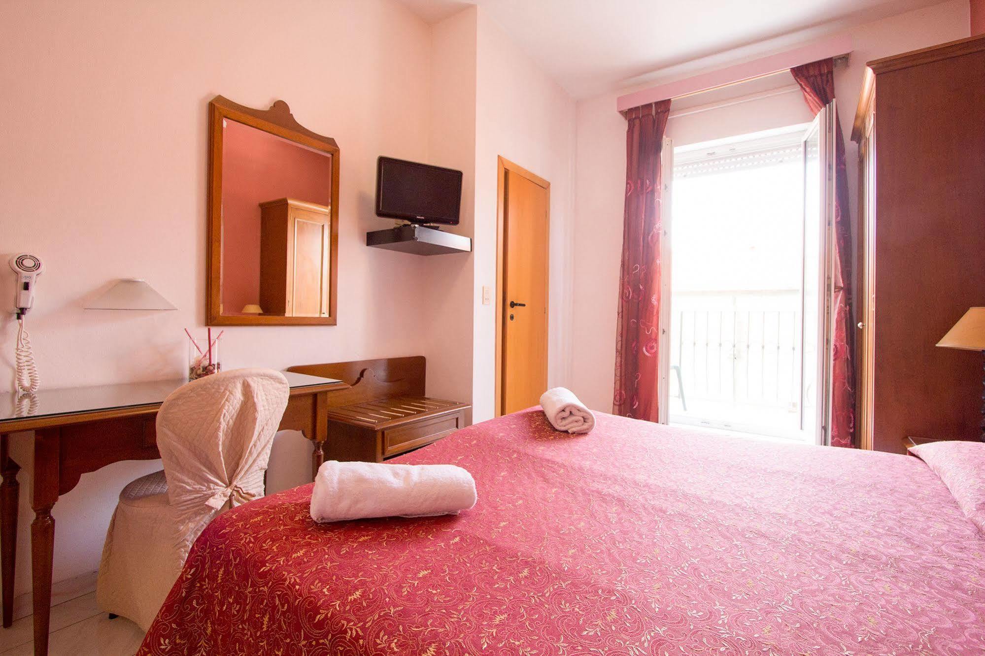 Hotel Regina Lido di Camaiore Exterior foto